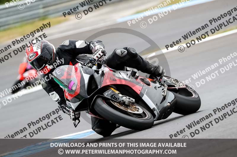 estoril;event digital images;motorbikes;no limits;peter wileman photography;portugal;trackday;trackday digital images